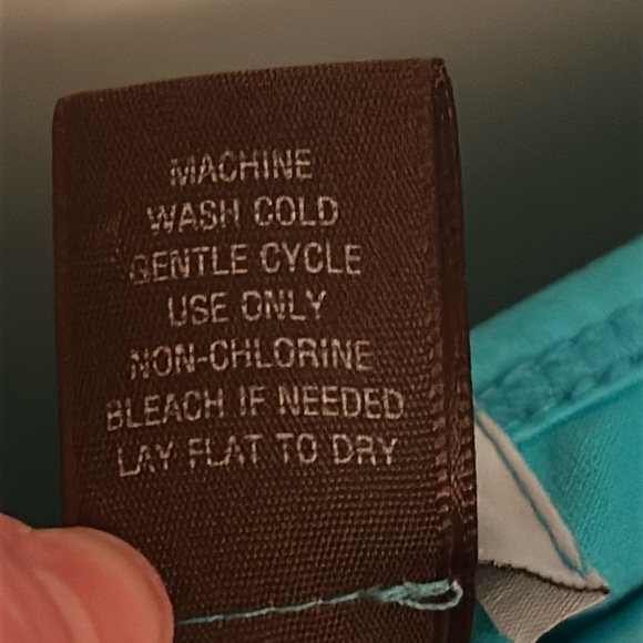 Clear Sky Turquoise Tank Top, size S - Picture 3 of 4